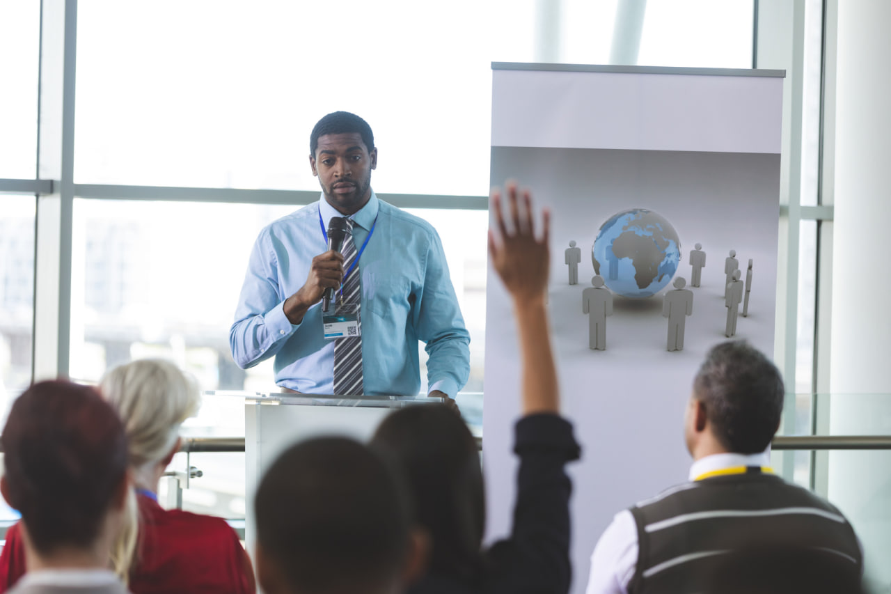 The Psychology of Public Speaking: Mastering Nerves and Confidence